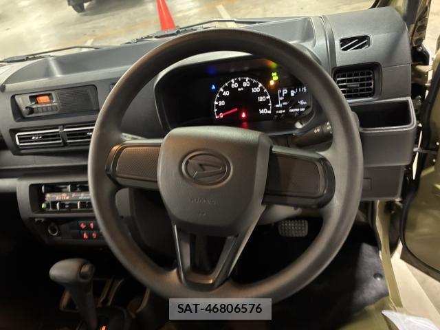Daihatsu HIJET TRUCK 2026-06 8856658-11