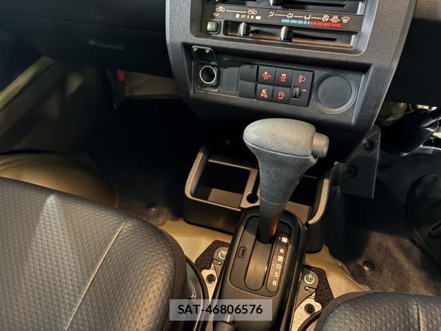 Daihatsu HIJET TRUCK 2026-06 8856658-12
