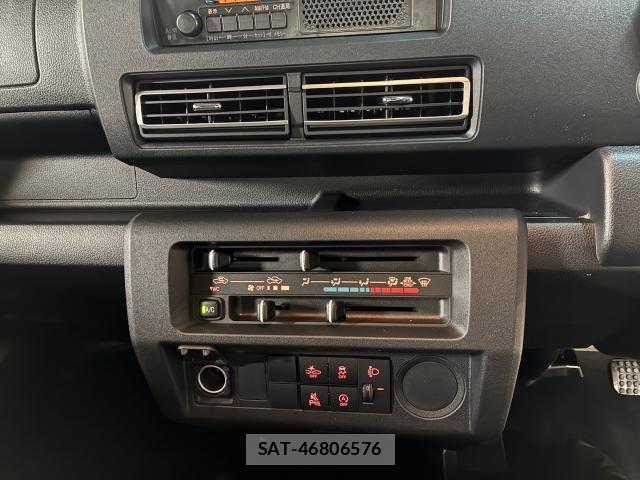 Daihatsu HIJET TRUCK 2026-06 8856658-13