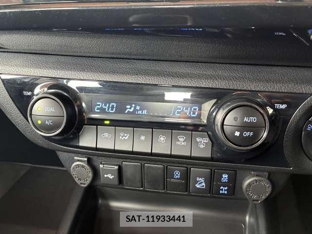Toyota HILUX 2024-09 8854210-15