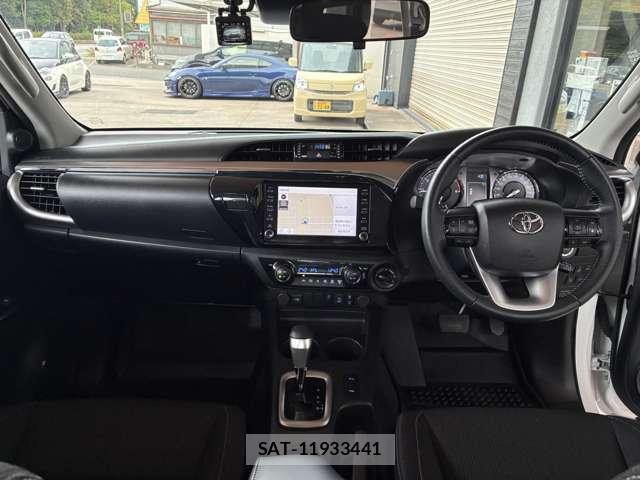 Toyota HILUX 2024-09 8854210-9