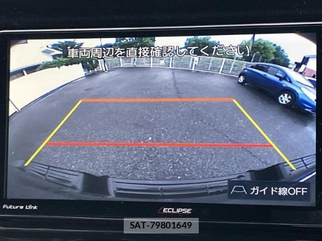 Toyota HILUX 2021-08 8854622-11