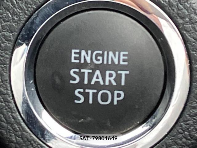 Toyota HILUX 2021-08 8854622-13