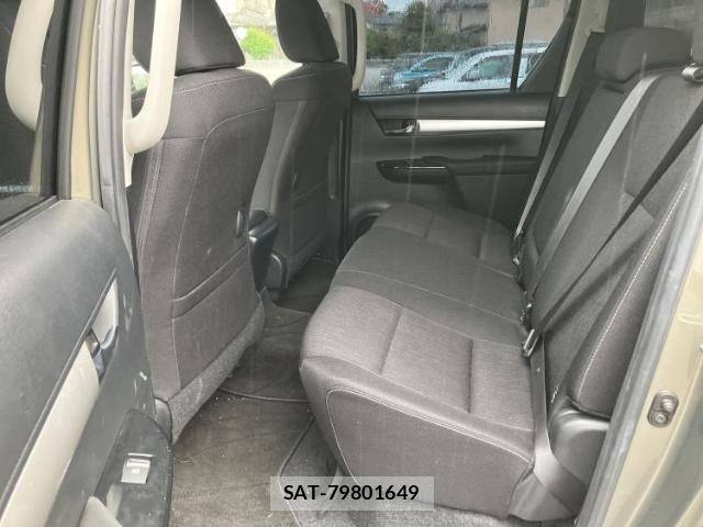 Toyota HILUX 2021-08 8854622-7