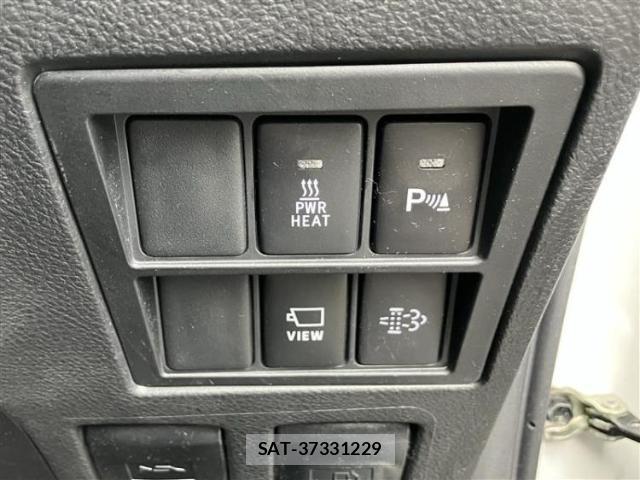 Toyota HILUX 2023-12 8855049-12