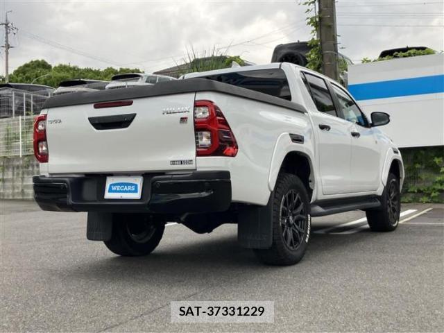 Toyota HILUX 2023-12 8855049-2