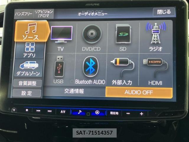 Toyota HILUX 2022-02 8855249-10