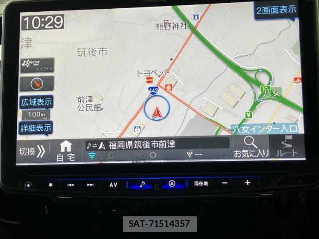 Toyota HILUX 2022-02 8855249-9