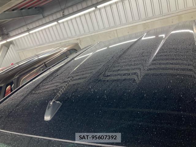 Toyota HILUX 2021-03 8854523-3
