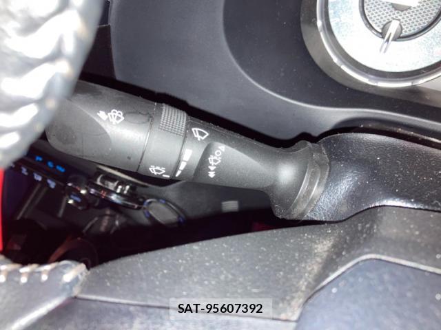 Toyota HILUX 2021-03 8854523-5