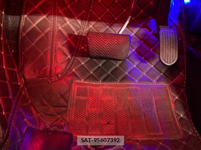 Toyota HILUX 2021-03 8854523-8