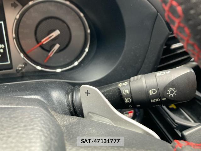 Toyota HILUX 2024-03 8854537-18