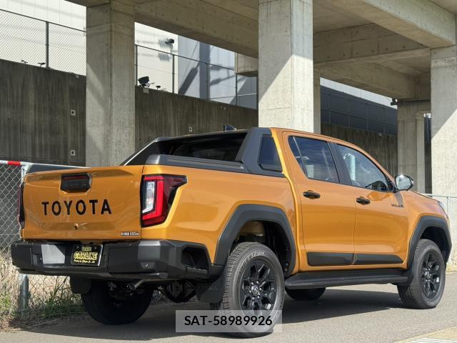 Toyota HILUX 2026-09 8854608-1