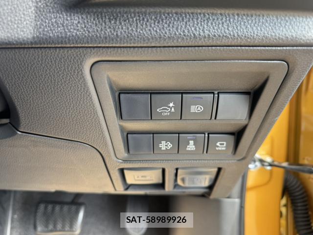 Toyota HILUX 2026-09 8854608-18