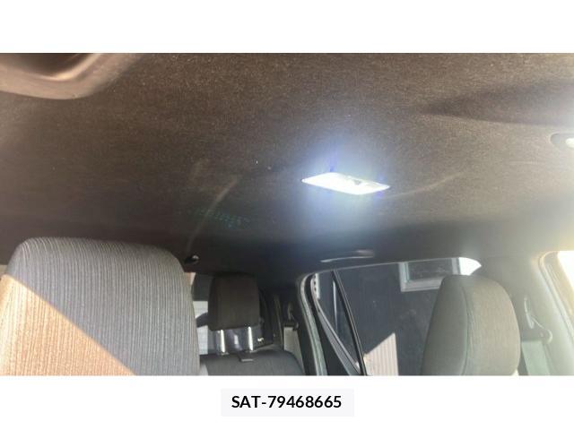 Toyota HILUX 2019-03 8854955-15