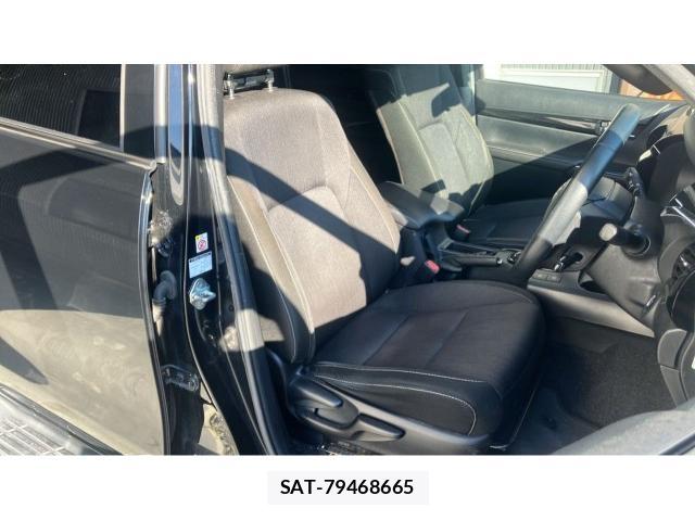 Toyota HILUX 2019-03 8854955-5