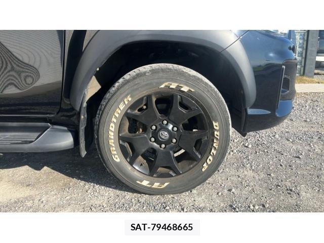 Toyota HILUX 2019-03 8854955-8