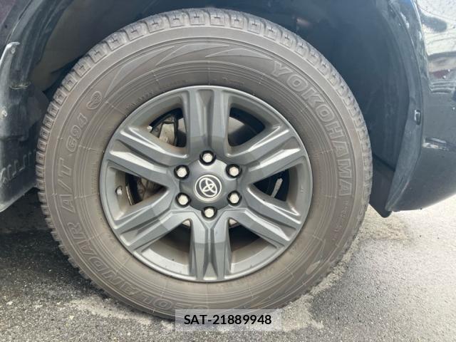 Toyota HILUX 2023-01 8855660-7