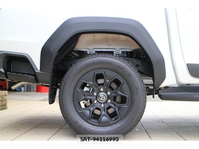 Toyota HILUX 2026-08 8855708-9