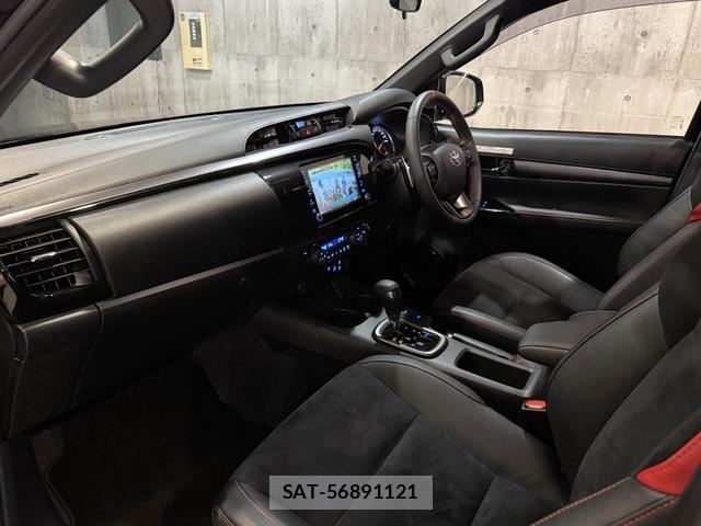 Toyota HILUX 2023-09 8857123-18