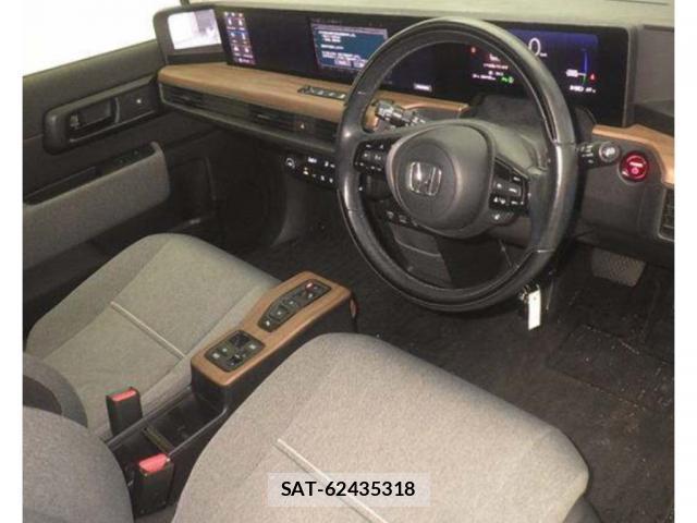 Honda e 2021-07 8856367-2