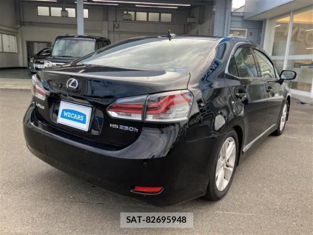 Lexus HS 2015-08 8853965-2