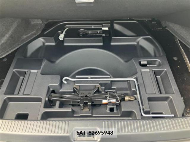 Lexus HS 2015-08 8853965-7