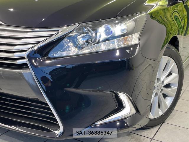Lexus HS 2013-08 8856665-11