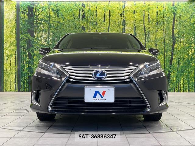 Lexus HS 2013-08 8856665-13
