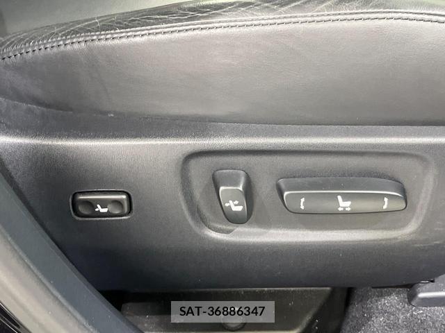 Lexus HS 2013-08 8856665-5