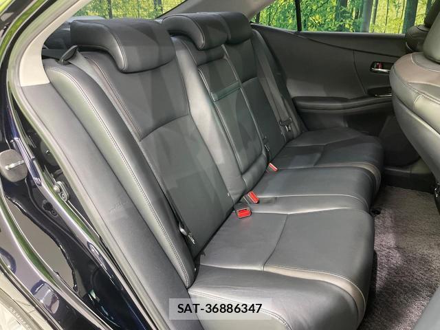 Lexus HS 2013-08 8856665-8