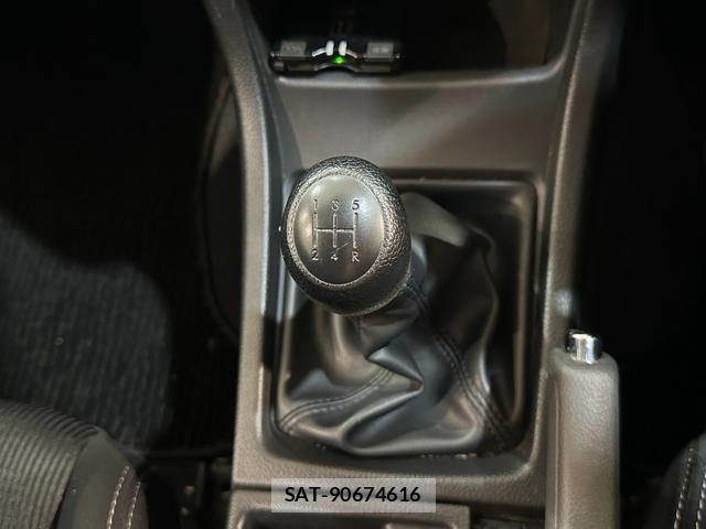 Subaru IMPREZA SPORTS 2014-01 8857149-2
