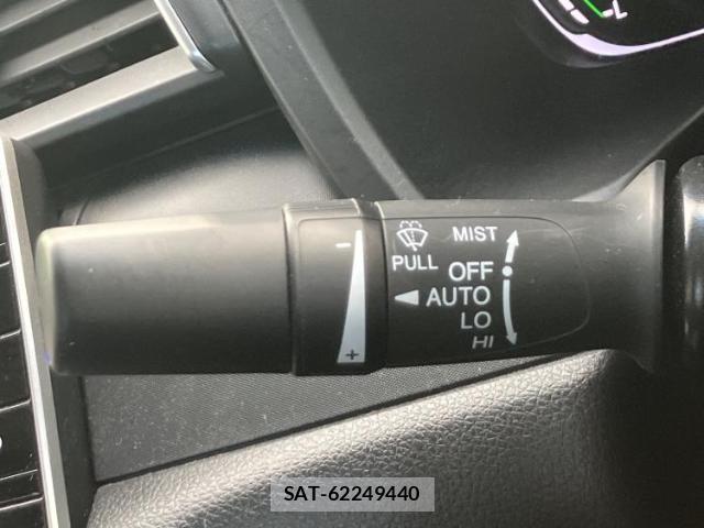 Honda INSIGHT 2020-01 8856882-16