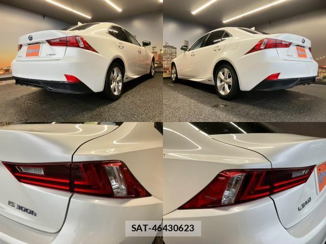 Lexus IS 2013-09 8854258-6