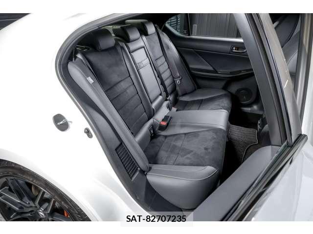Lexus IS 2024-09 8855140-6