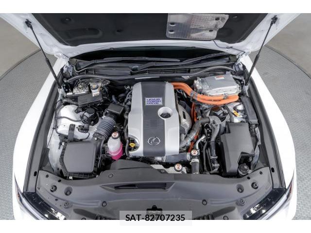 Lexus IS 2024-09 8855140-7