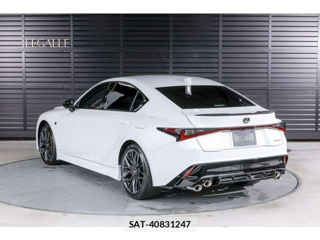 Lexus IS 2025-07 8855141-14
