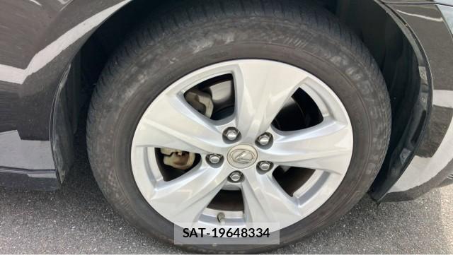 Lexus IS 2014-07 8855284-8