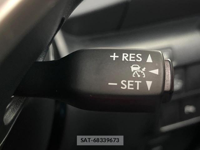 Lexus IS 2013-09 8856212-5