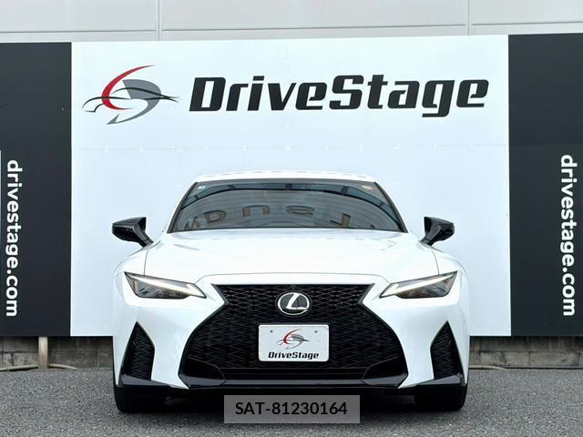 Lexus IS 2025-10 8856487-17