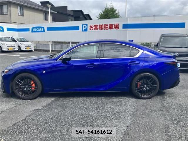 Lexus IS 2021-07 8856976-1