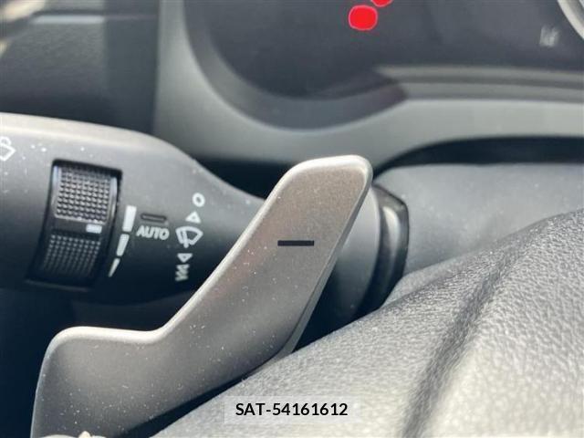Lexus IS 2021-07 8856976-14