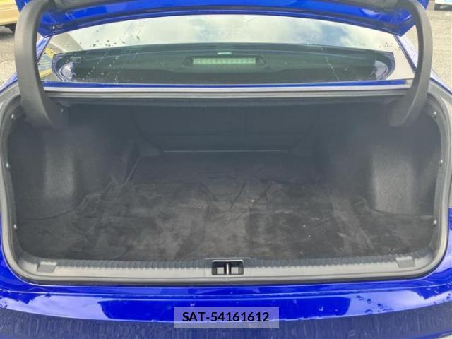 Lexus IS 2021-07 8856976-7