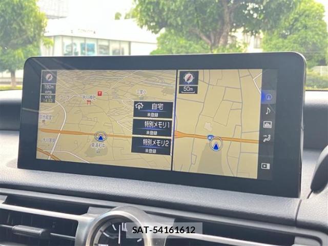 Lexus IS 2021-07 8856976-8