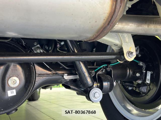 Suzuki JIMNY 2025-11 8856675-19