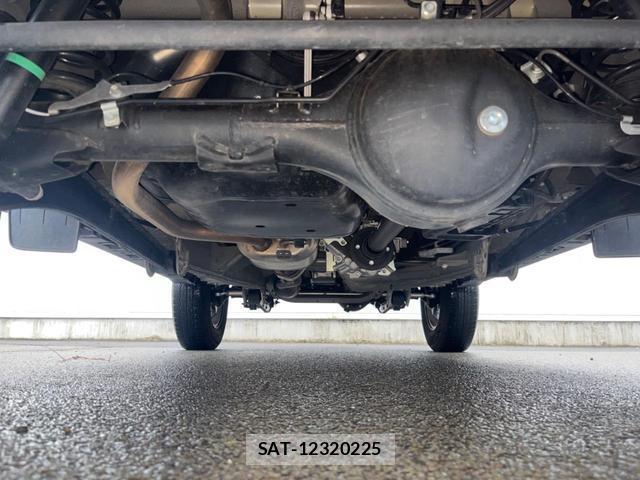 Suzuki JIMNY SIERRA 2024-07 8854300-19