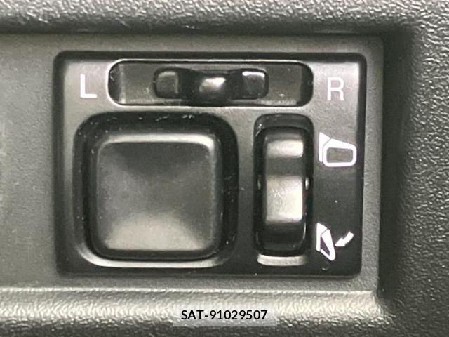 Suzuki JIMNY SIERRA 2025-05 8857069-17
