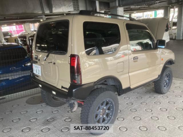Suzuki JIMNY 2009-02 8853952-3