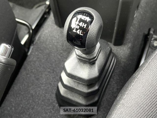 Suzuki JIMNY 2024-03 8854064-5