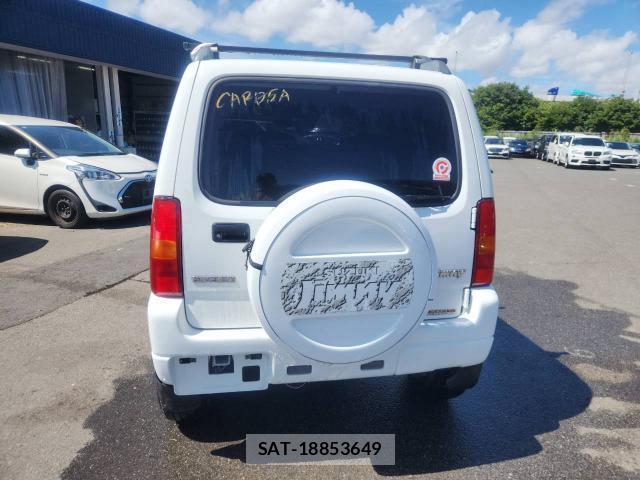 Suzuki JIMNY 1999 8854432-1